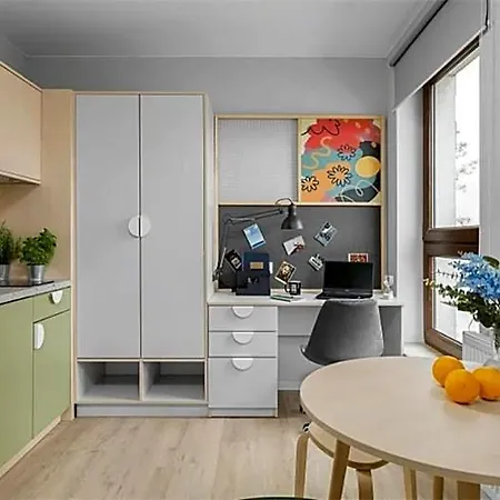 Student Depot 3*